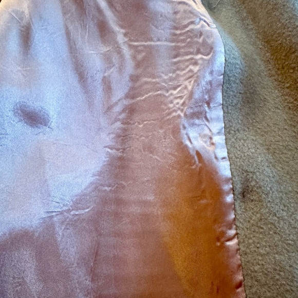 Vintage Women’s Wool Tan/Camel Button Up Coat Union Made - Picture 11 of 11